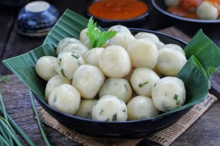 10 Makanan Khas Bandung yang Populer & Wajib Dicoba